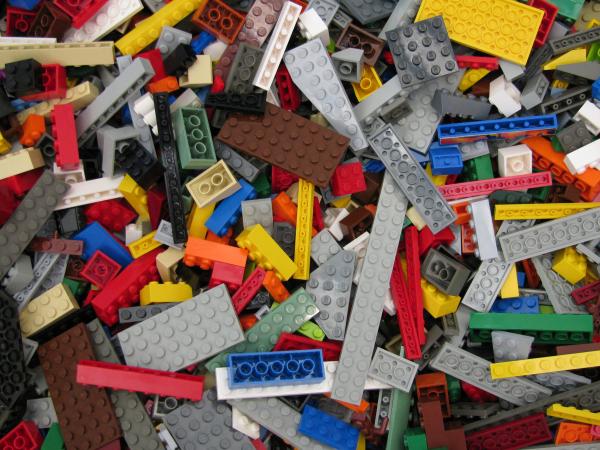 Image for event: Family LEGO Build!